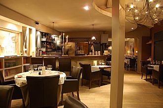 Afbeelding 1 van het interieur en exterieur, terras Restaurant-Grill 't Stoveke Aalter